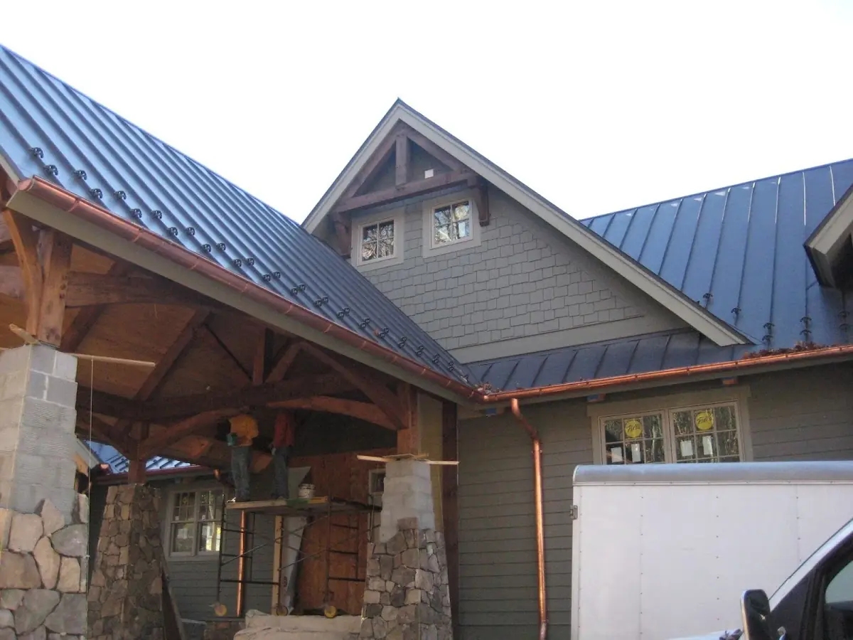 Craftsman Roofing team delivering quality roofing work in Sharpley